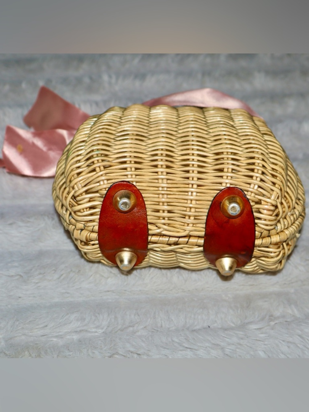 Woven Rattan Handbag with Pink Satin Bow / Soft Girl Aesthetic/ Cottagecore - Picture 3 of 4